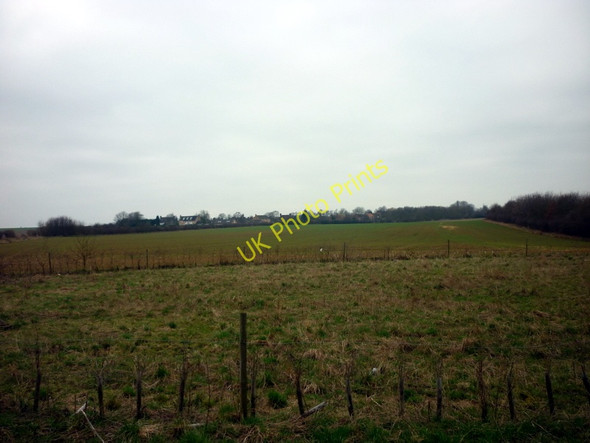 Photo 6"x4" Looking west from Dog Kennel Road, Hemswell Cliff Hemswell Cliff\/SK9589 c2011