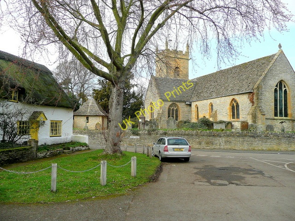 Photo 6"x4" St. Leonard's church, Bretforton Bretforton c2011