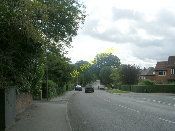 Photo 6"x4" Lidgett Lane - viewed from Bentcliffe Mount Lidgett Park c2009 P1