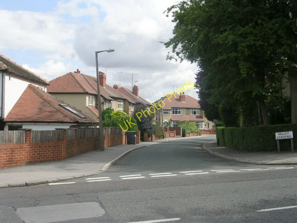 Photo 6"x4" Valley Gardens - Harrogate Road Chapel Allerton\/SE3037 c2009