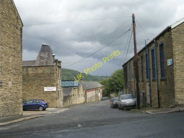 Photo 6"x4" Century Road - Briggate Elland c2009