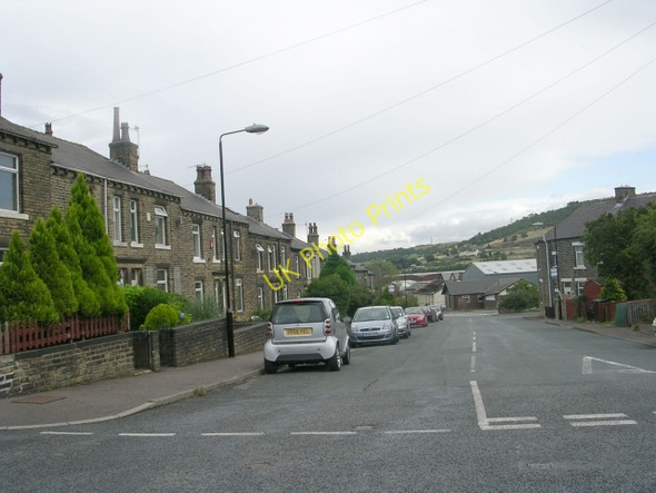 Photo 6"x4" South Parade - viewed from Savile Road Elland c2009 P1