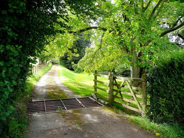 Photo 6"x4" Entrance to Prothither Mill Altbough c2009