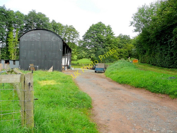 Photo 6"x4" Barn at The Oaks Altbough c2009