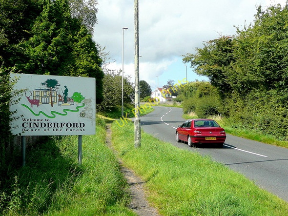 Photo 6"x4" Welcome to Cinderford Cinderford c2009