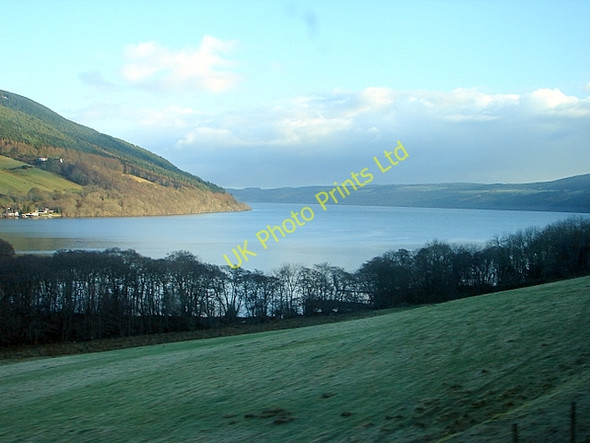 Photo 6"x4" Urquhart Bay, Loch Ness Strone\/NH5228 c2008