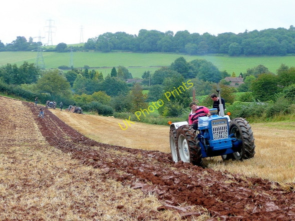 Photo 6"x4" The Lea Show ploughing competition, 2009 3 Lea Line c2009
