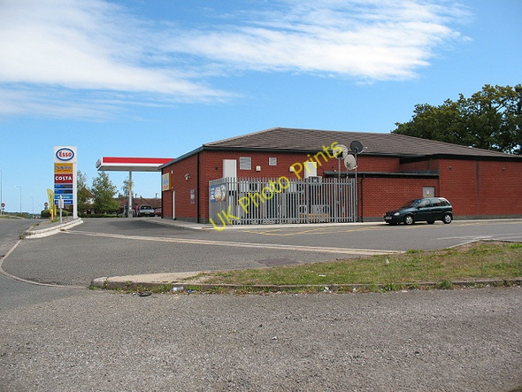 Photo 6"x4" Esso filling station at Dunkirk Dunkirk\/TR0759 c2009