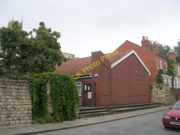 Photo 6"x4" Kingdom Hall of Jehovah's Witnesses - Danes Terrace Lincoln c2009