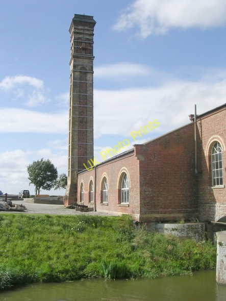 Photo 6"x4" Lade Bank Pumping Station - Chimney Lade Bank c2009