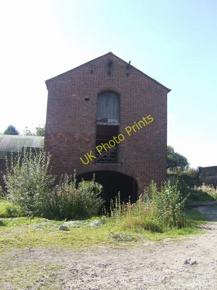Photo 6"x4" Warehouse at Wappenshall Wharf Eyton upon the Weald Moors c2009