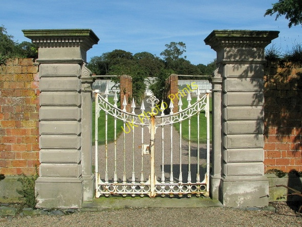 Photo 6"x4" Gates, Ballywalter Park Ballywalter c2009