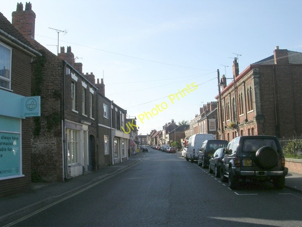 Photo 6"x4" High Street - viewed from King Street Barton-Upon-Humber c2009