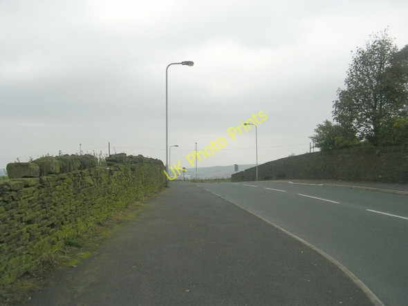 Photo 6"x4" Cross Lane - viewed from Mill Close Lane Queensbury\/SE0930 c2009