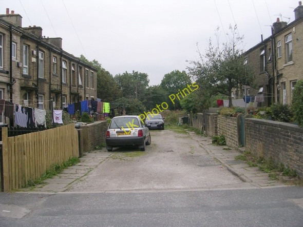 Photo 6"x4" Victoria Street - Brunswick Street Queensbury\/SE0930 c2009