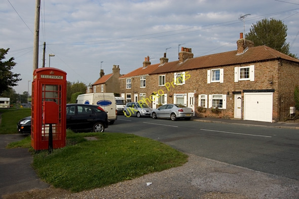 Photo 6"x4" Main Street, Sigglesthorne Seaton\/TA1646 c2009