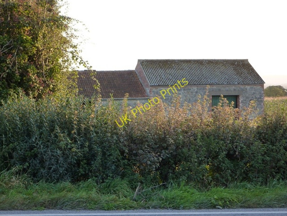 Photo 6"x4" Farm Sheds off A39 Edington\/ST3839 c2009