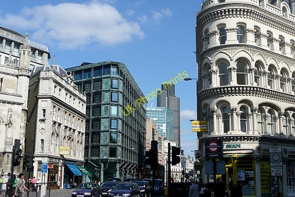 Photo 6"x4" Queen Victoria Street London c2009