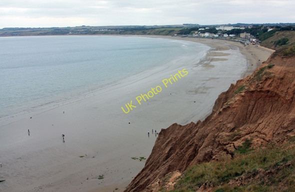 Photo 6"x4" Cliffs above Filey Beach Filey c2009