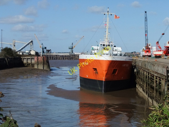 Photo 6"x4" New Holland Dock New Holland\/TA0823 c2009