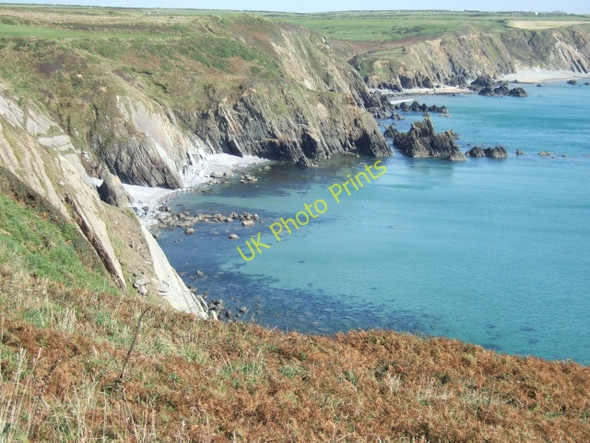 Photo 6"x4" Raggle Rocks and the cliffs Marloes c2009