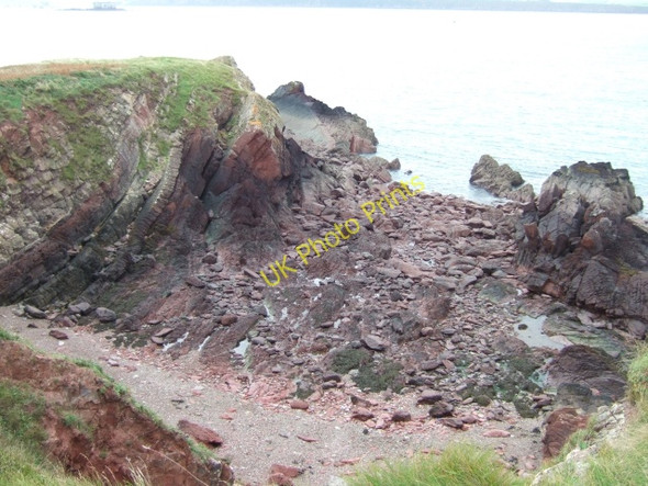 Photo 6"x4" Bay to the east of Little Castle Head Sandy Haven c2009