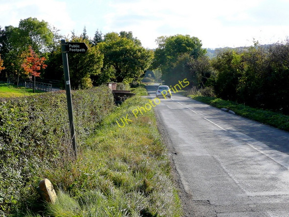 Photo 6"x4" Road south to Gretton Gretton Fields c2009