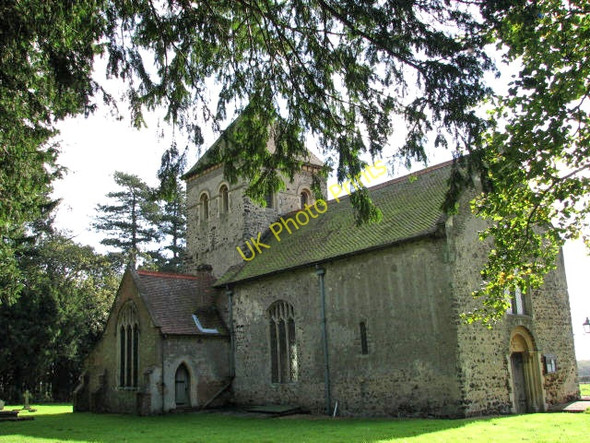 Photo 6"x4" St Peter's church Swanton Novers c2007