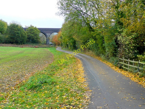 Photo 6"x4" Stanway viaduct New Town\/SP0432 c2009