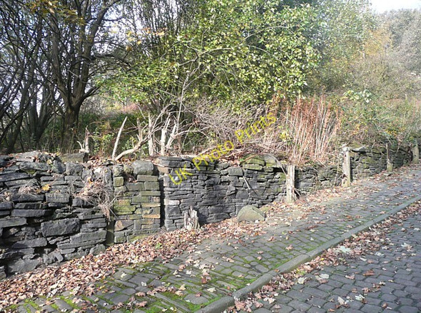 Photo 6"x4" Blocked gateway, Old Bank, Halifax Halifax c2009