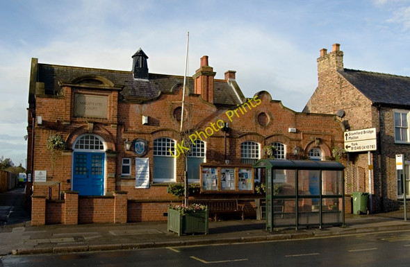 Photo 6"x4" Old Courthouse, Pocklington Pocklington c2009
