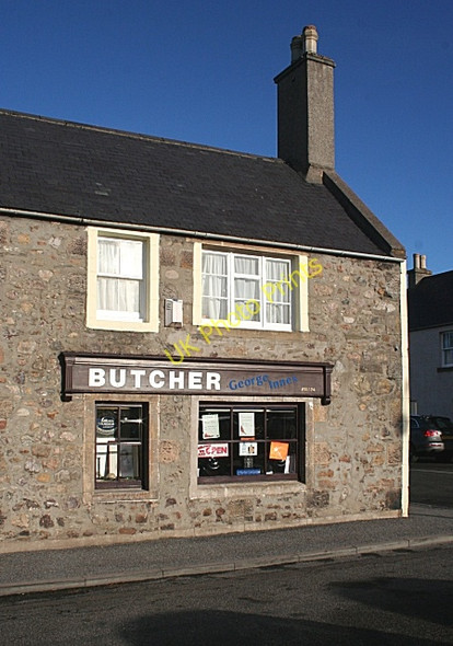 Photo 6"x4" George Innes' shop in the Square Fochabers c2009