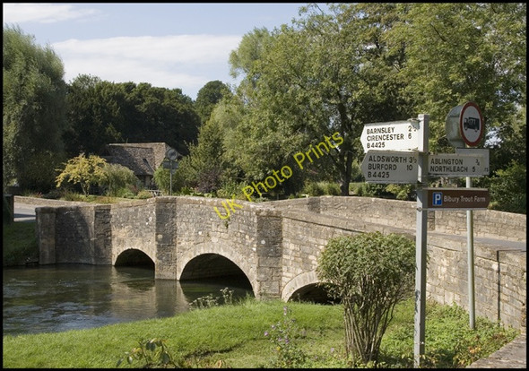 Photo 6"x4" The Road Bridge, Bibury Bibury c2007