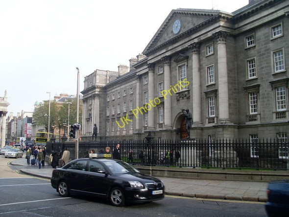 Photo 6"x4" Main entrance to Trinity College Dublin Dublin\/O1534 c2009