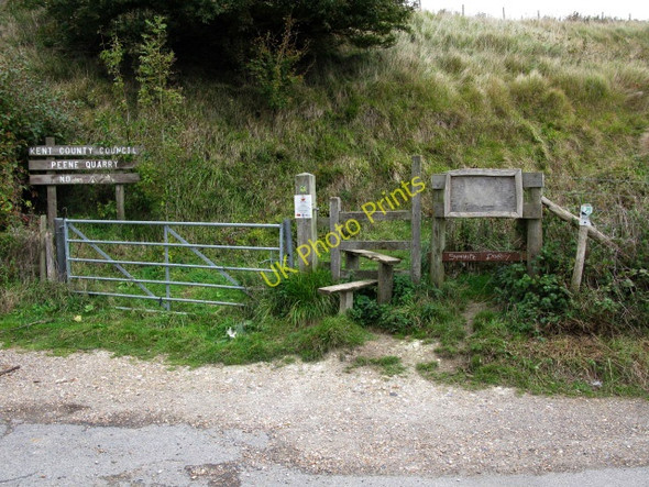 Photo 6"x4" Footpath to Peene Quarry Peene c2009