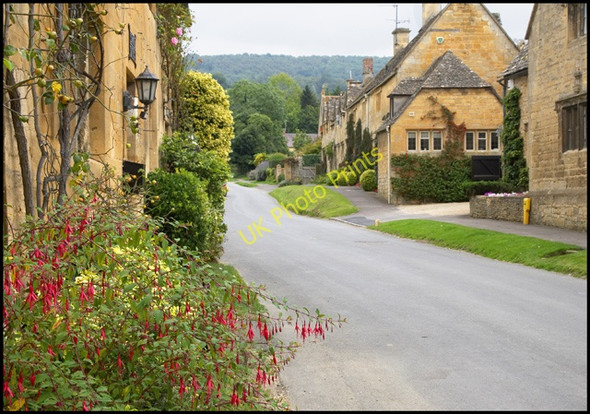 Photo 6"x4" Stanton Village, the road leading to the Local Pub Stanton\/SP0634 c2007