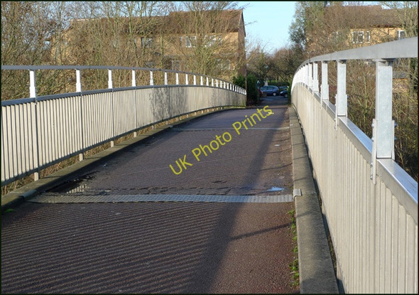 Photo 6"x4" The Footbridge connecting Eaglestone and Fishermead Milton Keynes c2009