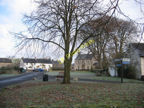 Photo 6"x4" Borwick village green Borwick\/SD5273 c2009