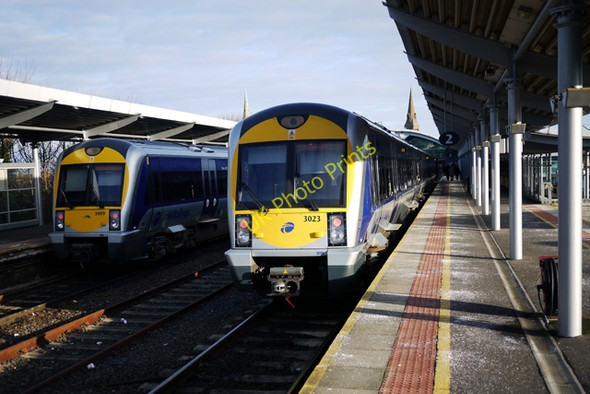 Photo 6"x4" Bangor Railway Station Bangor\/J5081 c2009