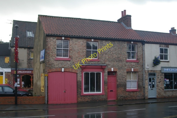 Photo 6"x4" Building on Blossomgate, Ripon Ripon c2009