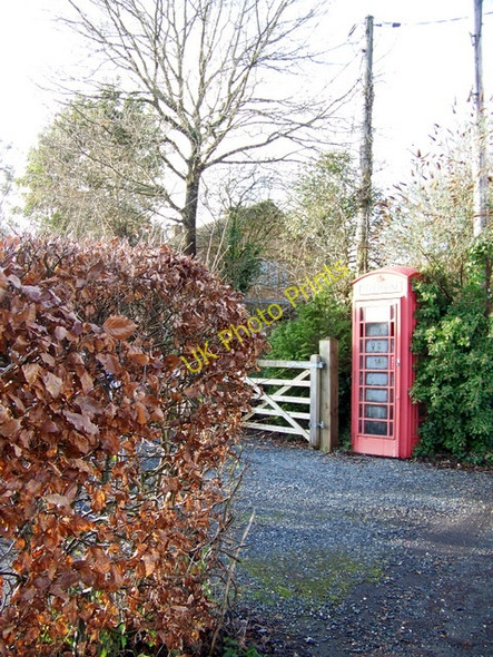 Photo 6"x4" Telephone box, Bartley Bartley c2009