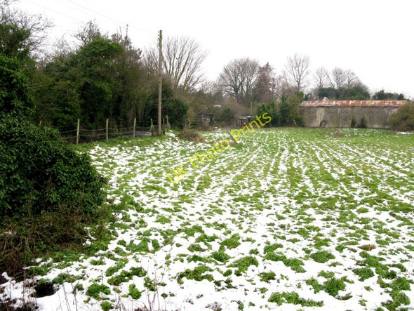 Photo 6"x4" View to Vine Farm outbuildings from footpath Marshborough c2010