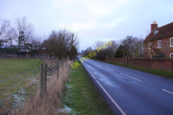 Photo 6"x4" The B480 at Chiselhampton Chislehampton c2010