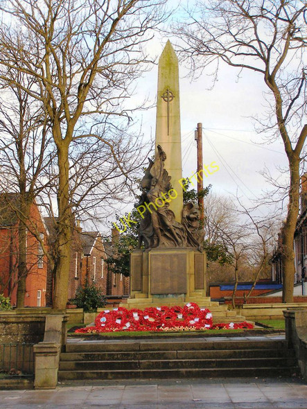 Photo 6"x4" The War Memorial, Radcliffe Radcliffe\/SD7807 c2010