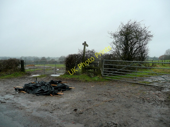 Photo 6"x4" Footpath and fly-tip Martin Hussingtree c2010