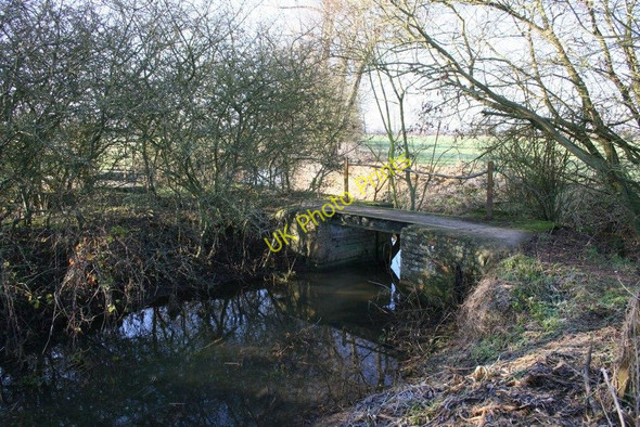 Photo 6"x4" Footbridge over the brook Wallingford c2010