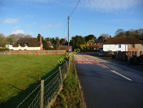 Photo 6"x4" Hurstbourne Tarrant - Road into Hurstborne Tarrant Hurstbourne Tarrant c2010