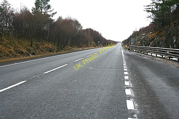 Photo 6"x4" An Unusual View of the A9 Calvine c2010