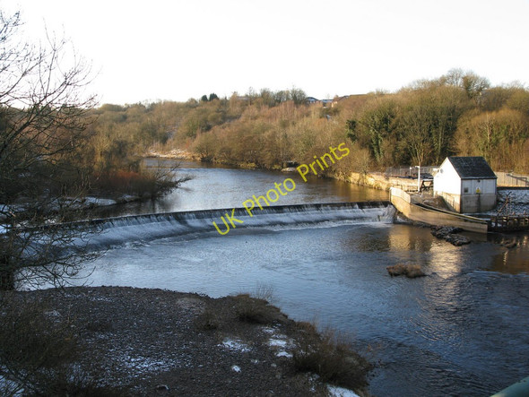 Photo 6"x4" Weir on the River Clyde Bothwell\/NS7058 c2010