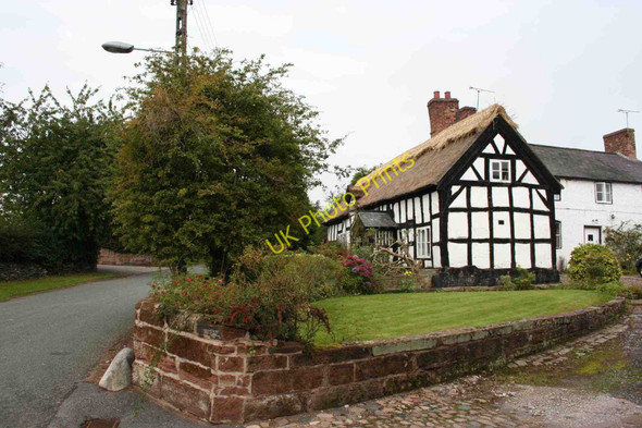 Photo 6"x4" Thatched cottage, Eaton Eaton\/SJ5763 c2009
